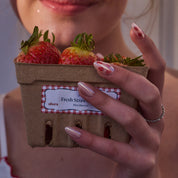 [ネイルチップ] Glazed Strawberry (ミディアム)