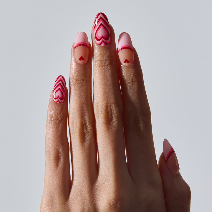 オートネイル(指を入れると好きなデザインが出来る) オートネイル(指を入れると好きなデザインが出来る)