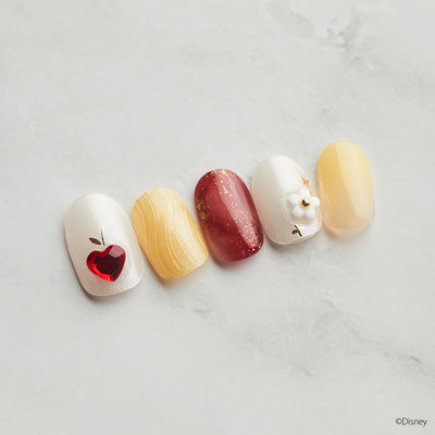 N Snow White's Apple